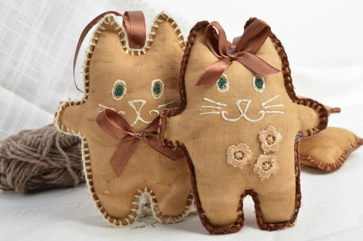 Set of 2 handmade decorative interior fabric wall hanging soft toys brown cats photo 1