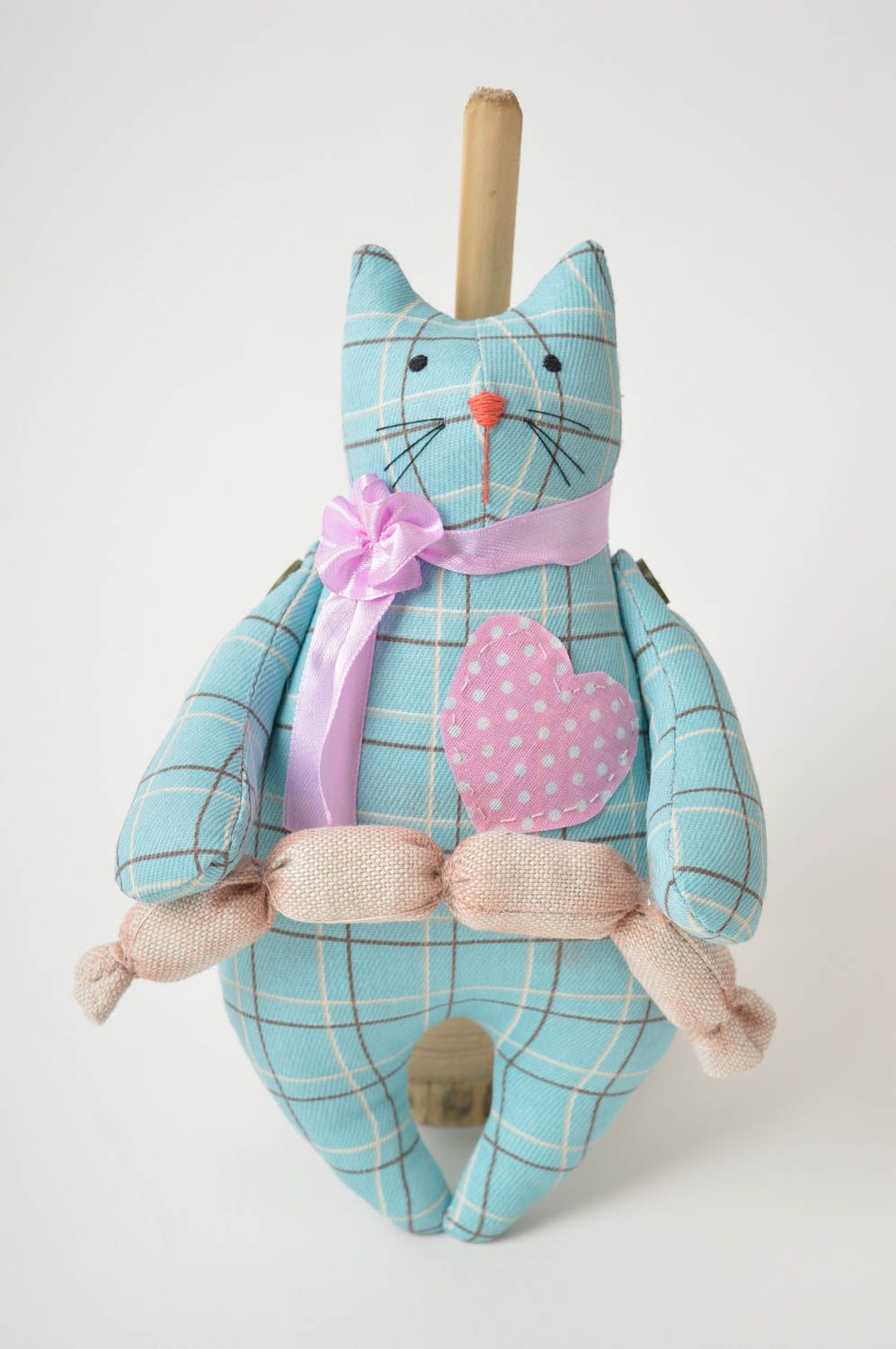 Игрушка кот голубой мягкая игрушка ручной работы авторская игрушка с сосисками фото 4