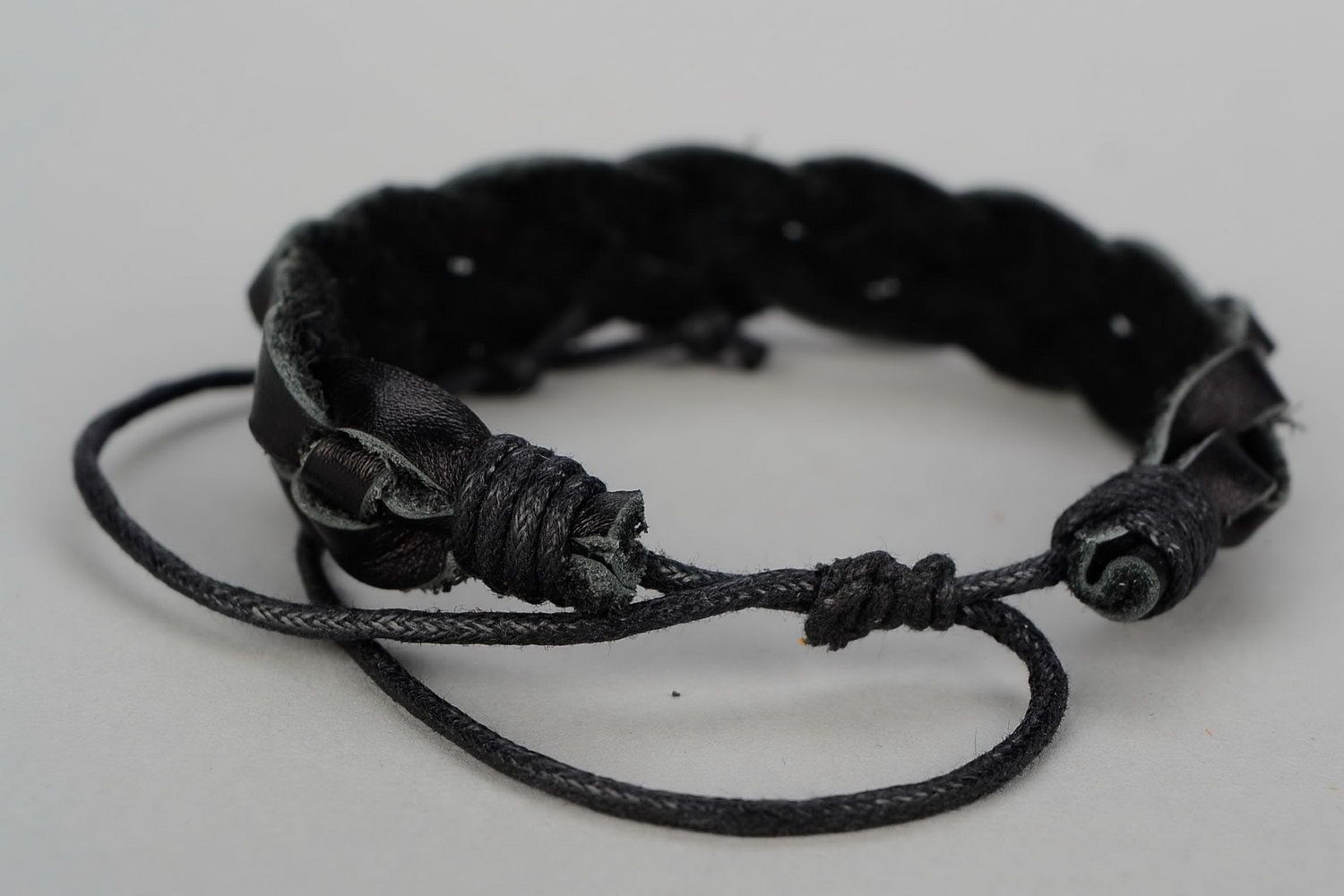 Braided leather bracelet photo 5