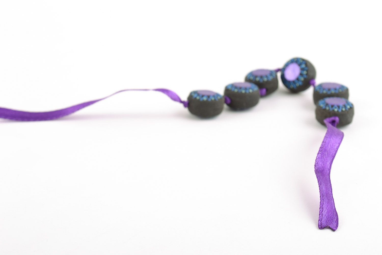 Black and violet handmade clay bracelet with flat beads and ribbon photo 3