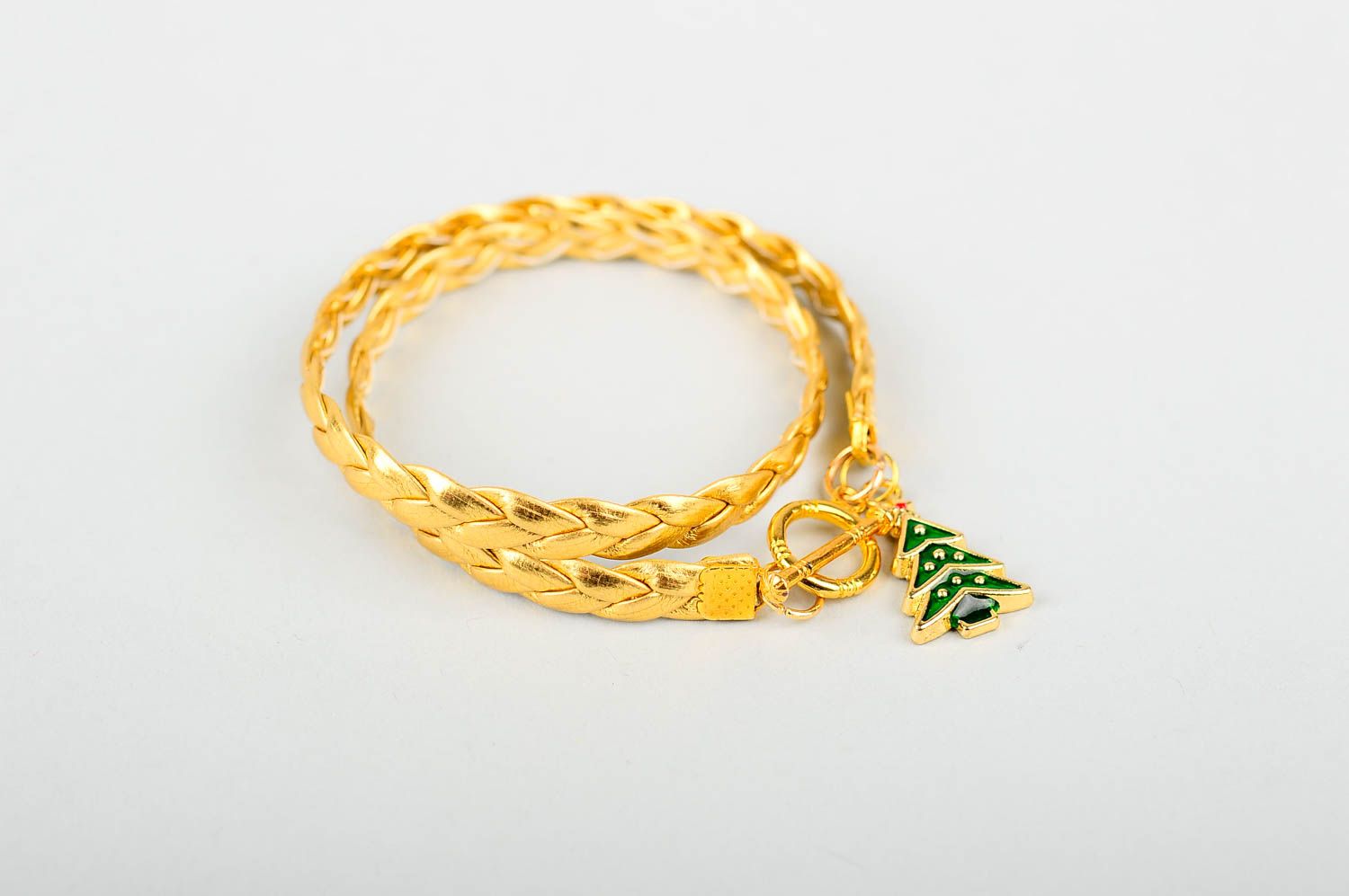 Женский браслет украшение ручной работы стильный браслет золотистый с елкой фото 5