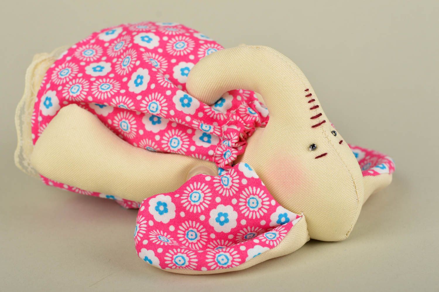 Игрушка слон в розовом игрушка ручной работы игрушка для малышей и декора фото 5