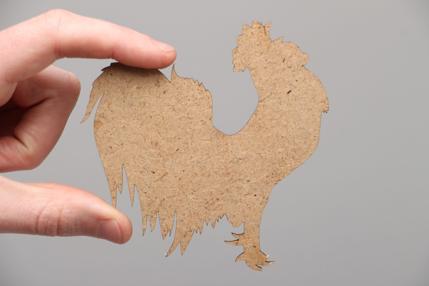 Vorbereitete Materialien handmade aus Faserplatte Hähnchen foto 3