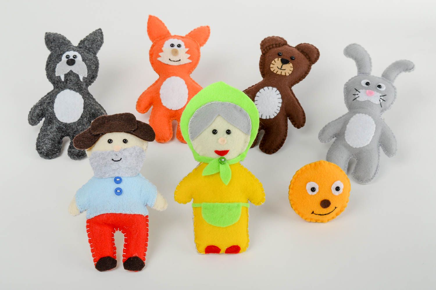 Stoff Tiere handmade Kuscheltier Set grell Kinder Spielsachen Künstler schön foto 2