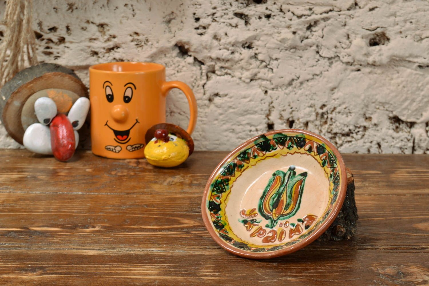 Assiette décorative en argile peinte de glaçure ronde faite main murale photo 1