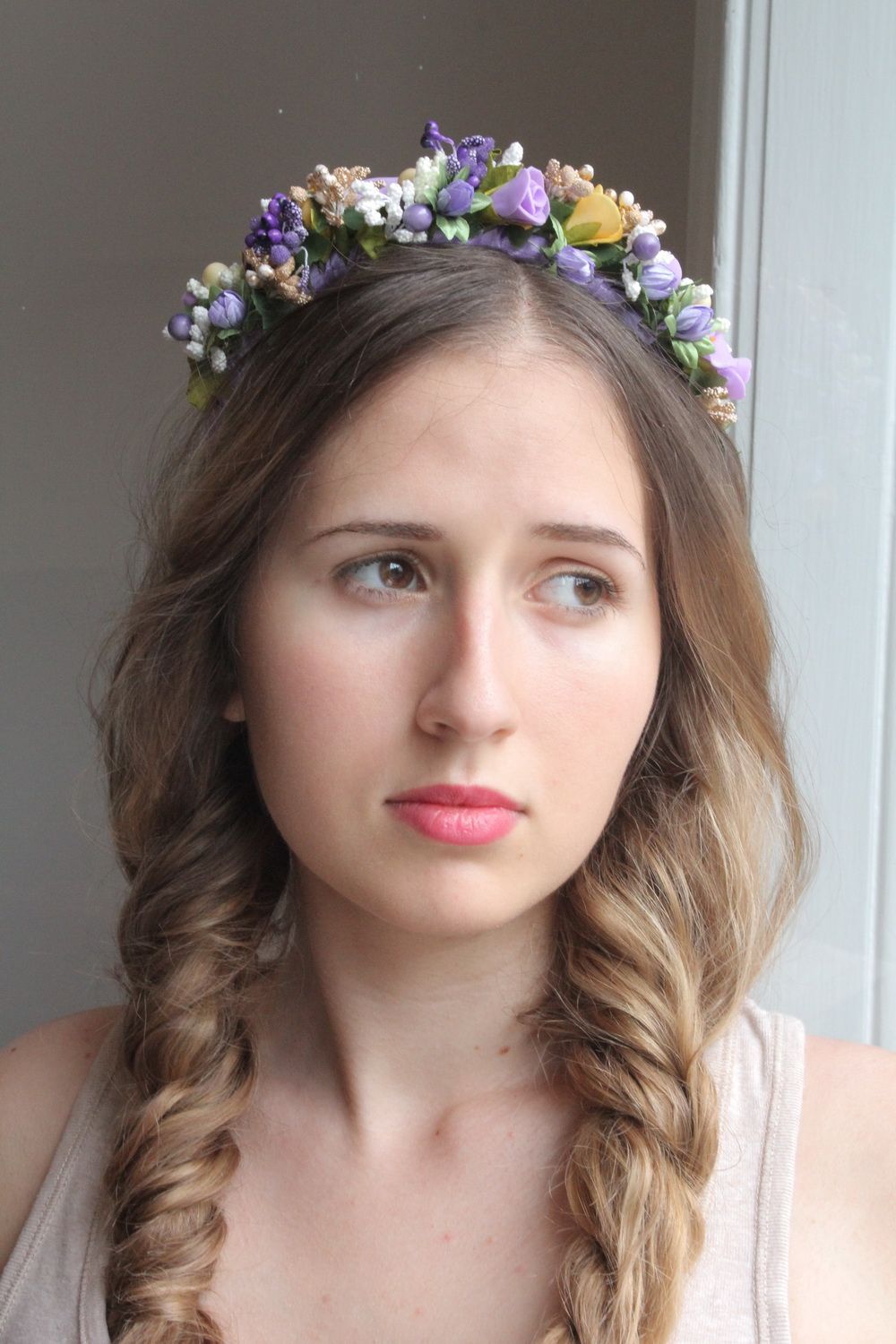 Diadema con flores y bayas para el pelo “Mezcla de verano” foto 2