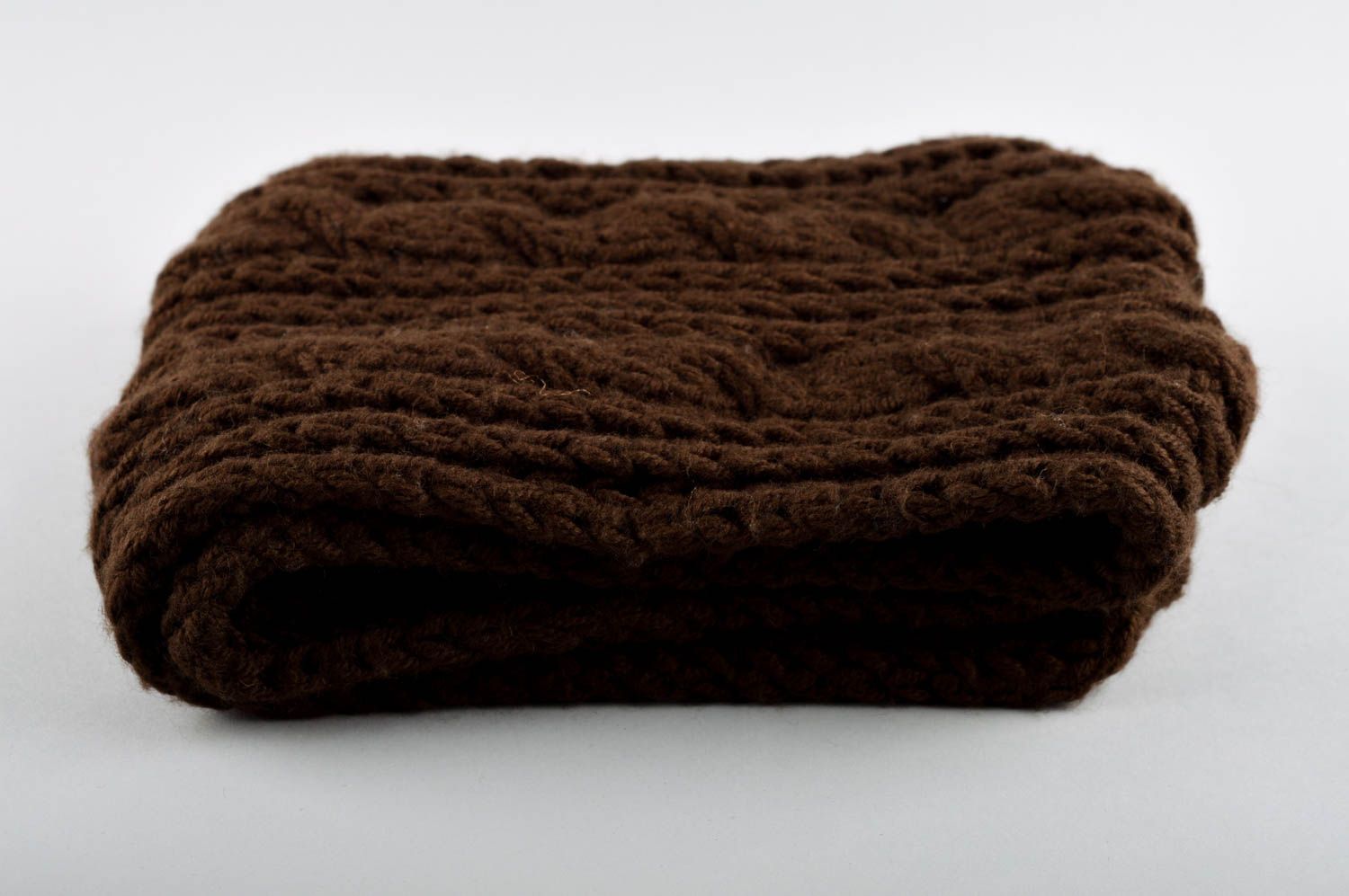 Bufanda tejida artesanal y cálida ropa de mujer accesorio de moda marrón foto 3