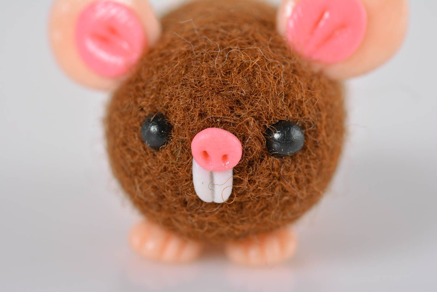 Brown woolen toy interior decoration plastic statuette cute mouse figurine photo 2