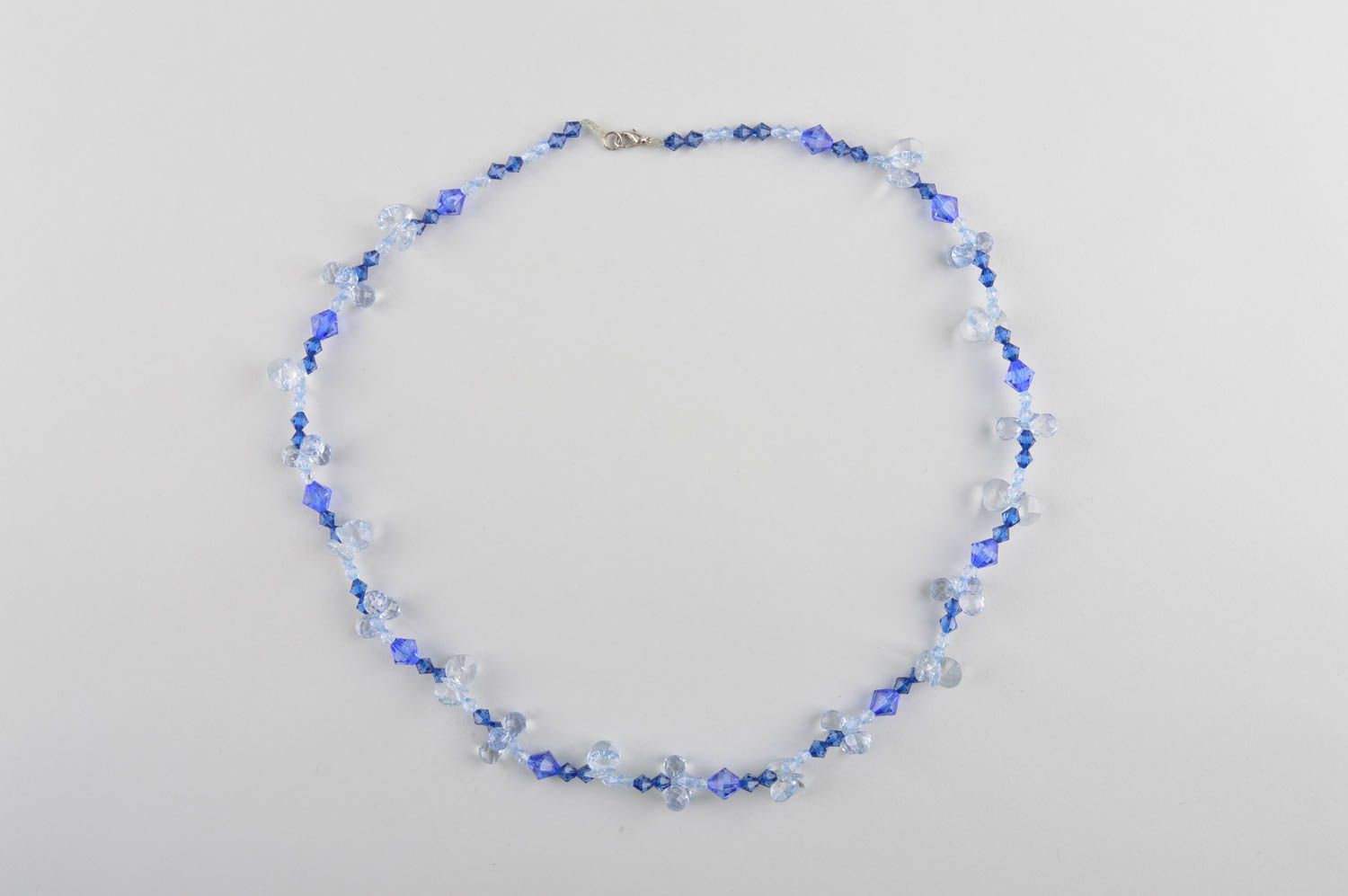 Ожерелье ручной работы женские бусы элитная бижутерия с кристаллами авторская фото 2