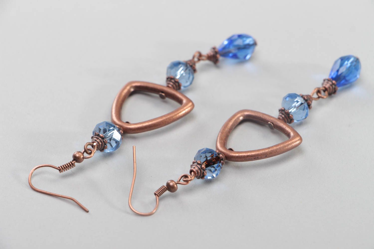 Handmade copper accessory unusual long earrings beautiful stylish jewelry photo 4