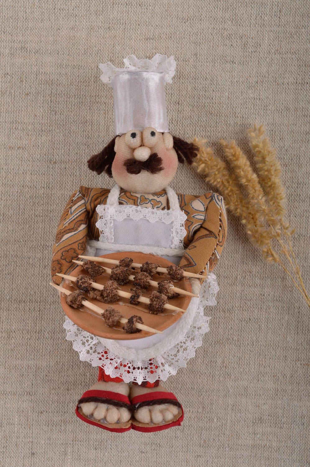 Muñeco de autor hecho a mano juguete decorativo souvenir original cocinero foto 1