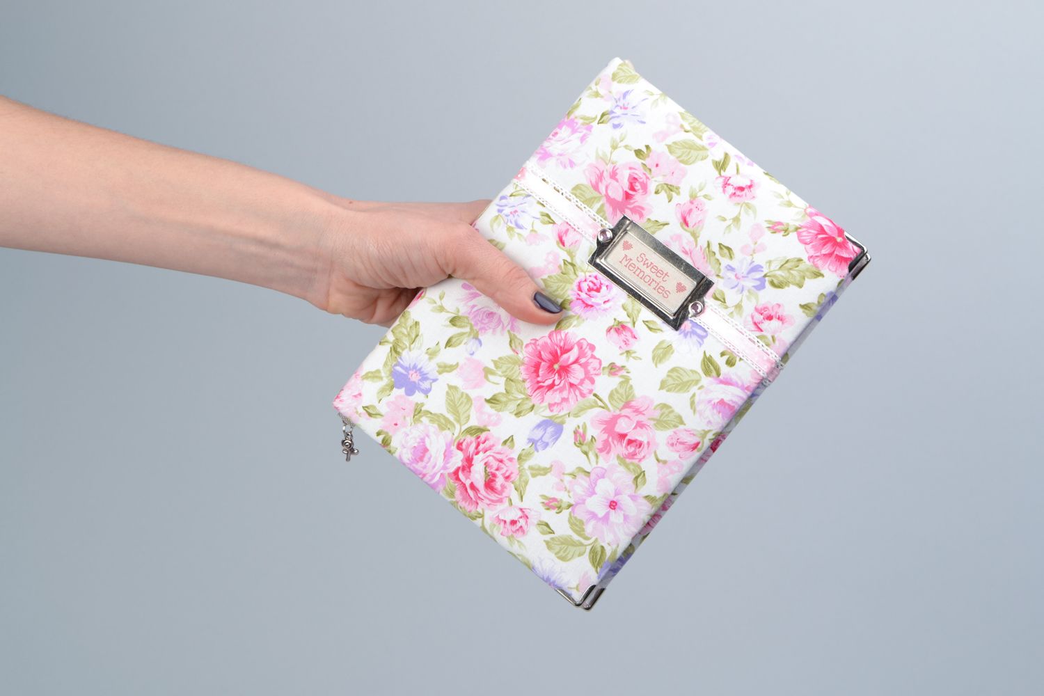 Notebook with fabric cover with flower print photo 2