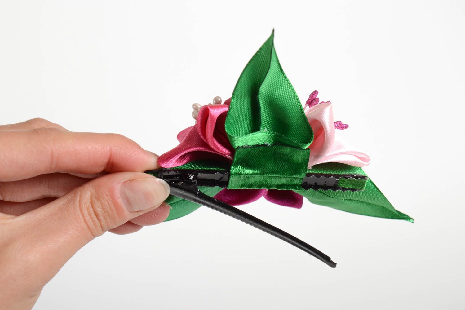 Horquilla hecha a mano con flores complemento para peinados accesorio para mujer foto 2