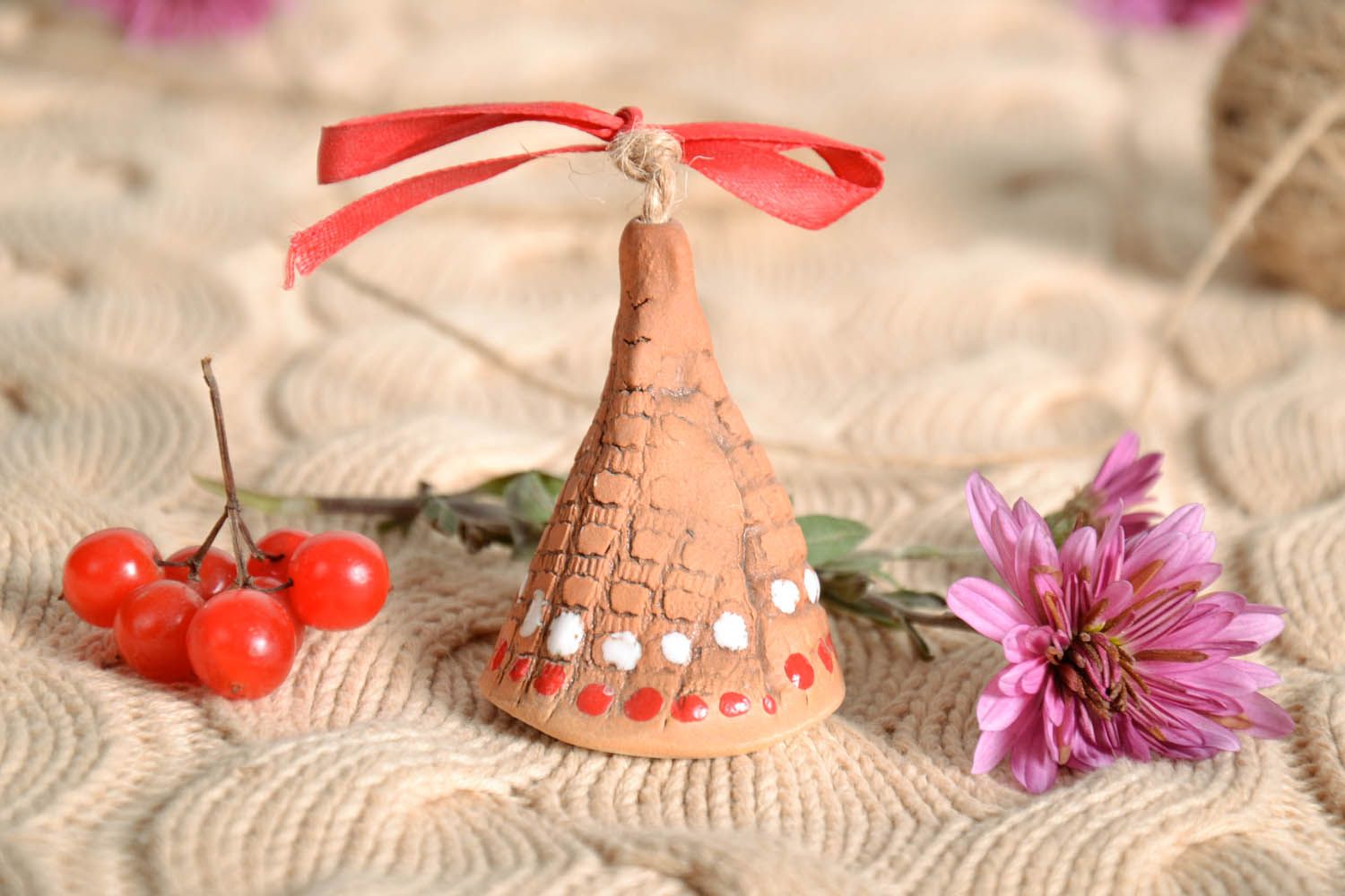 Ceramic bell with ribbon photo 1