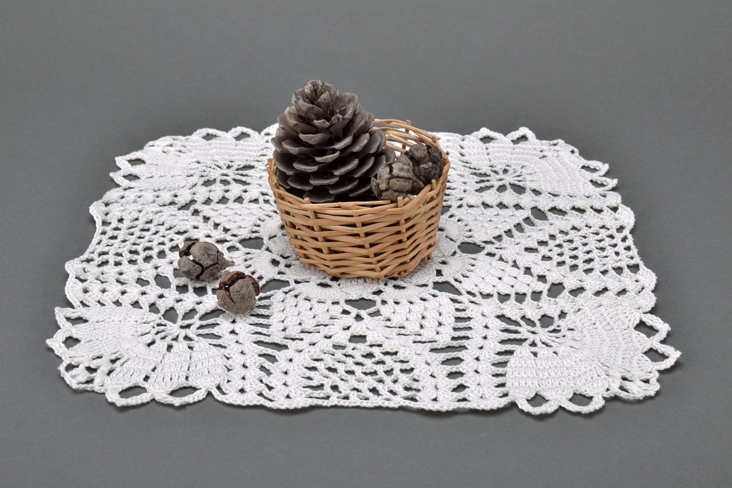 Gehäkelte Serviette aus Baumwolle Blumenkarussell foto 5