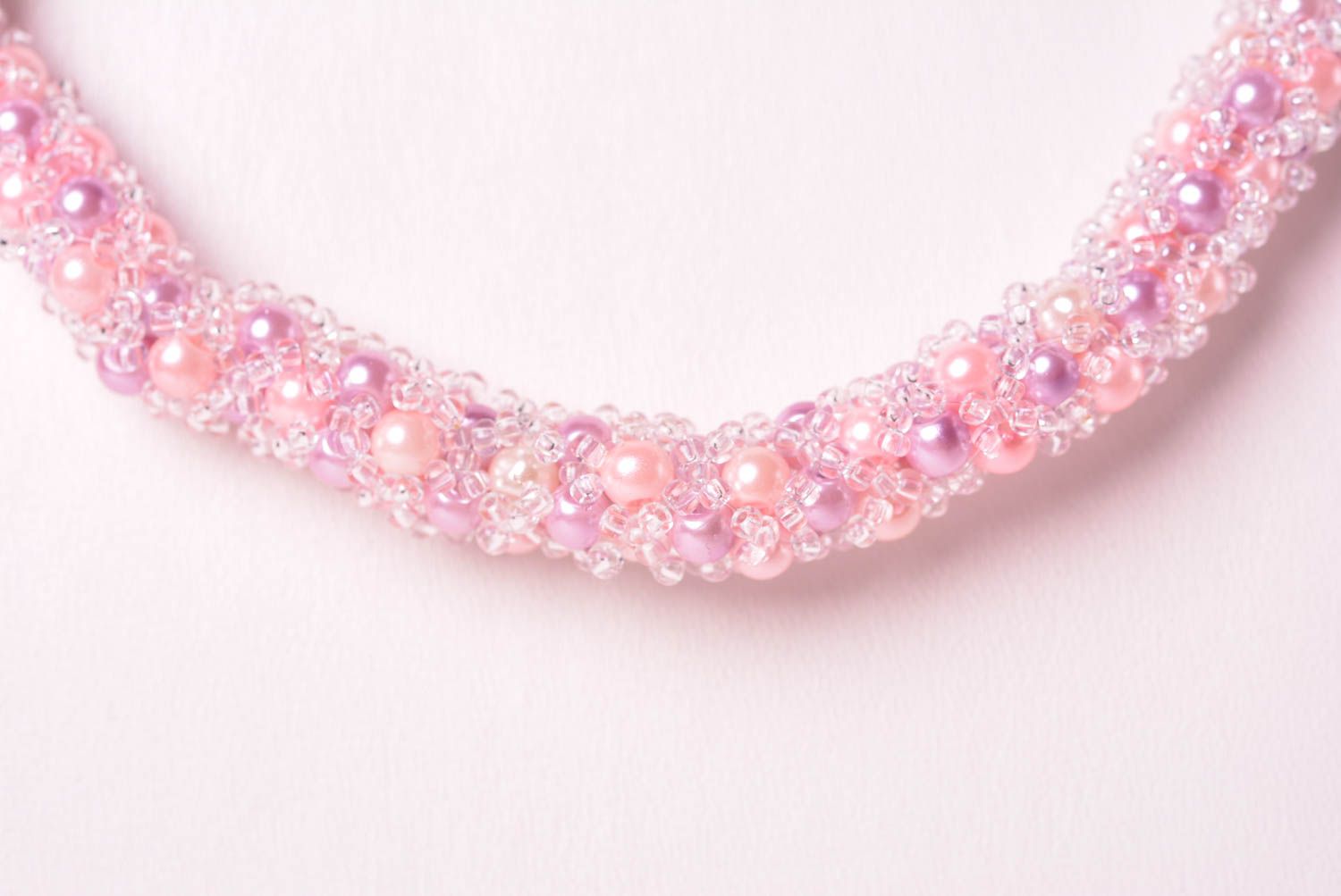 Колье из бисера украшение ручной работы розовое ожерелье из бисера легкое фото 3