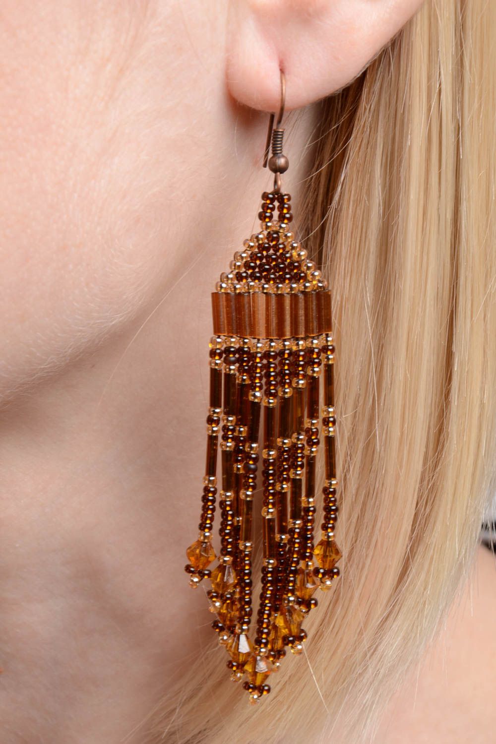 Orecchini di perline fatti a mano lunghi accessorio originale bello da donna foto 2