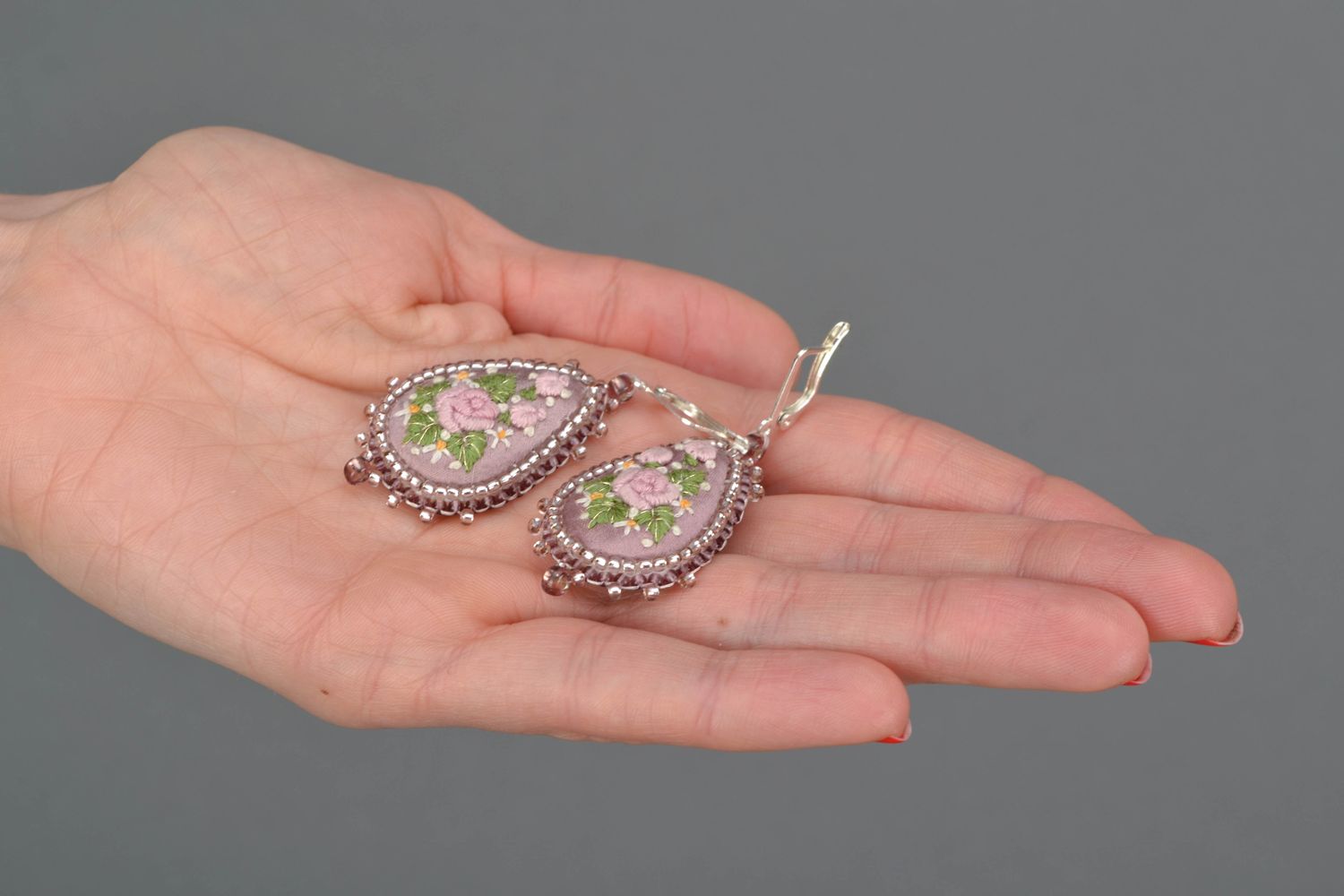 Satin stitch embroidered earrings with beads Pink Drop photo 2