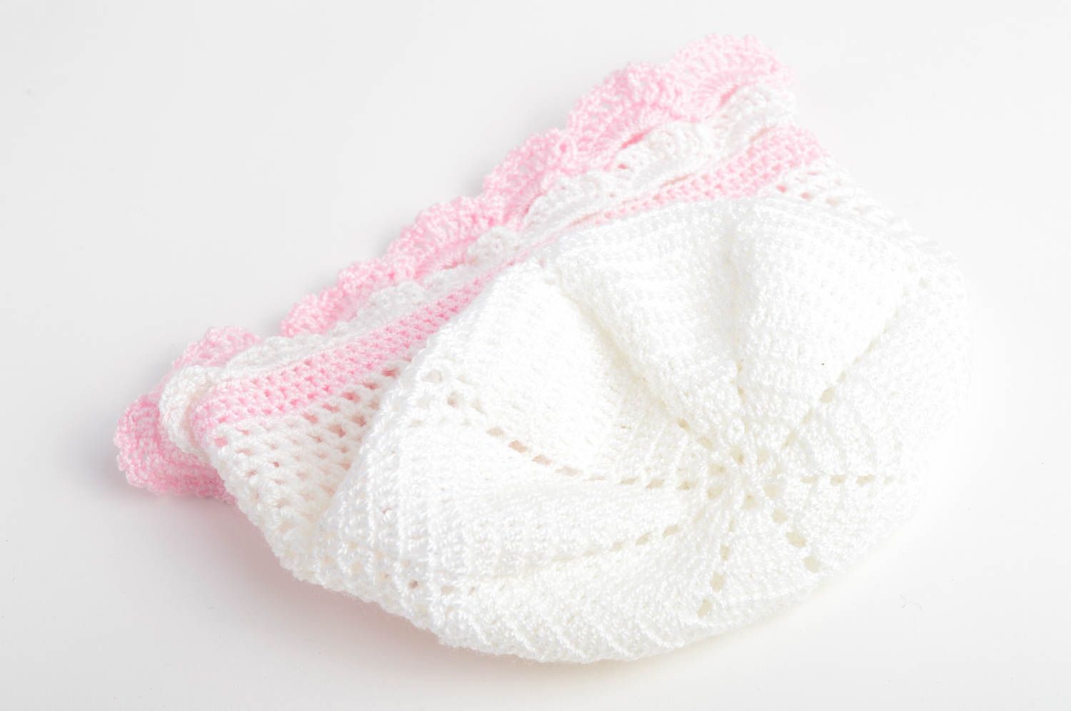 Bonnet tricot fait main Chapeau au crochet Vêtement enfant ajouré blanc rose photo 4