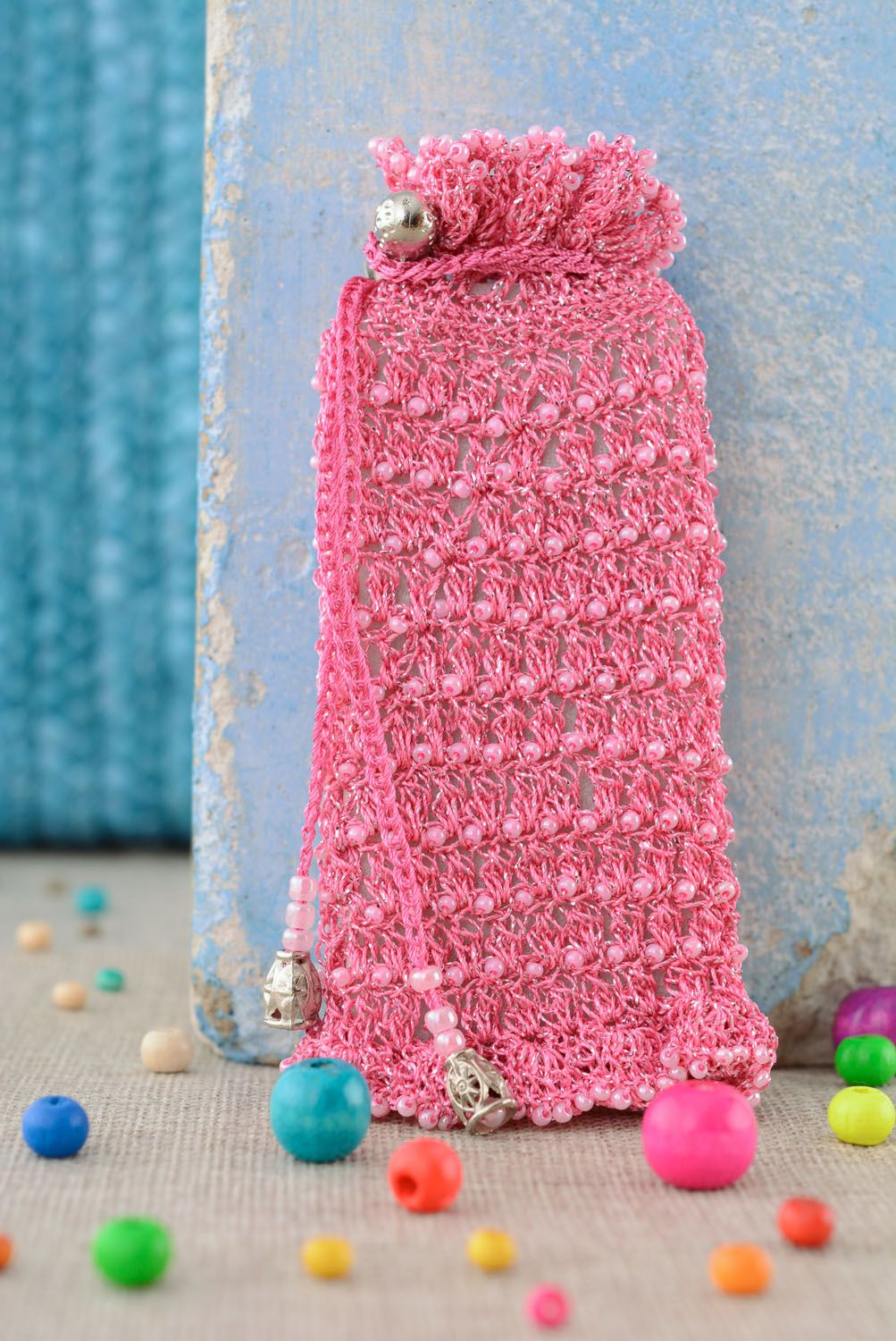 Étui téléphone en perles de rocailles roses fait main accessoire design original photo 1