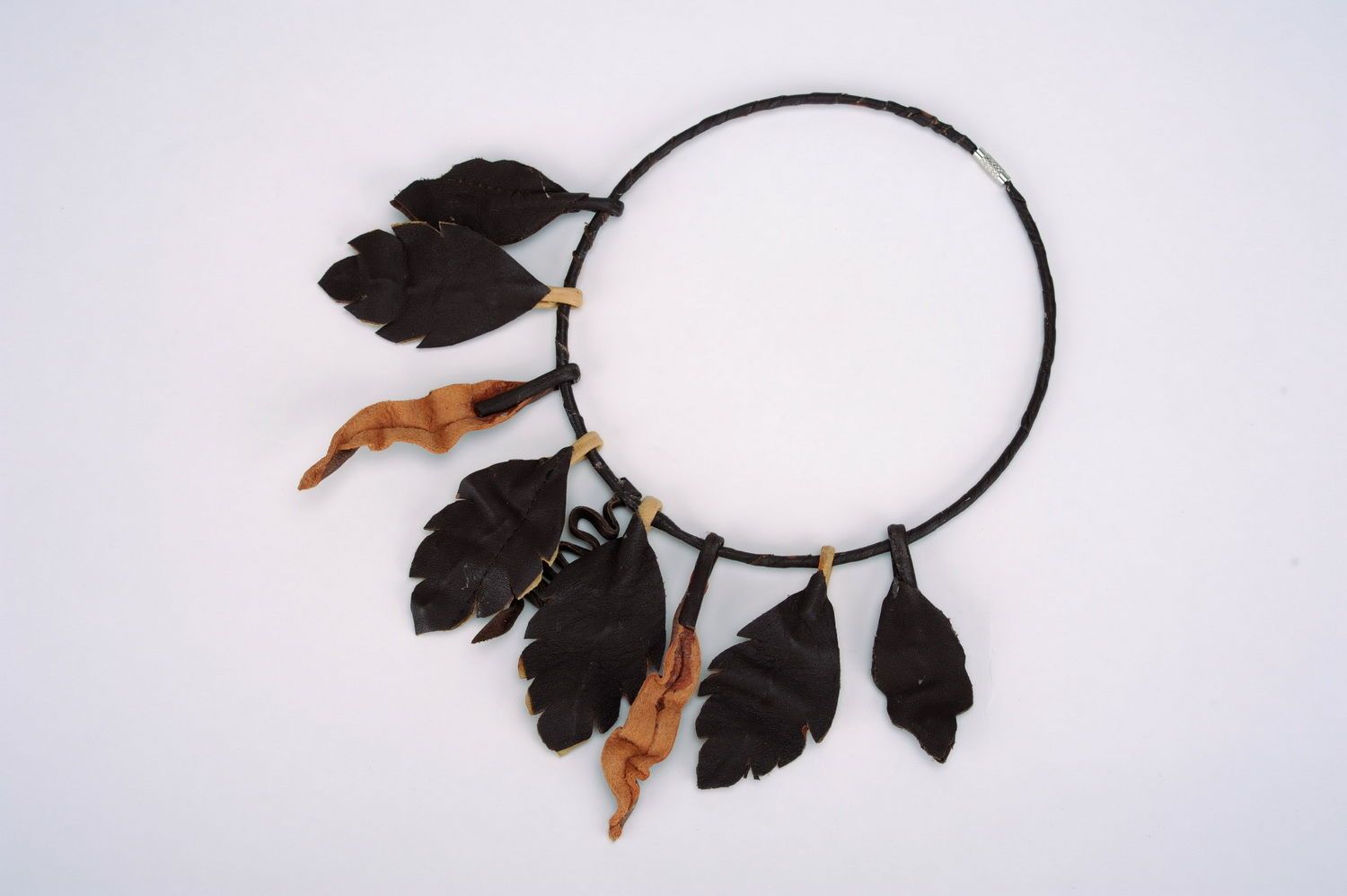 Necklace made of leather Fall photo 3