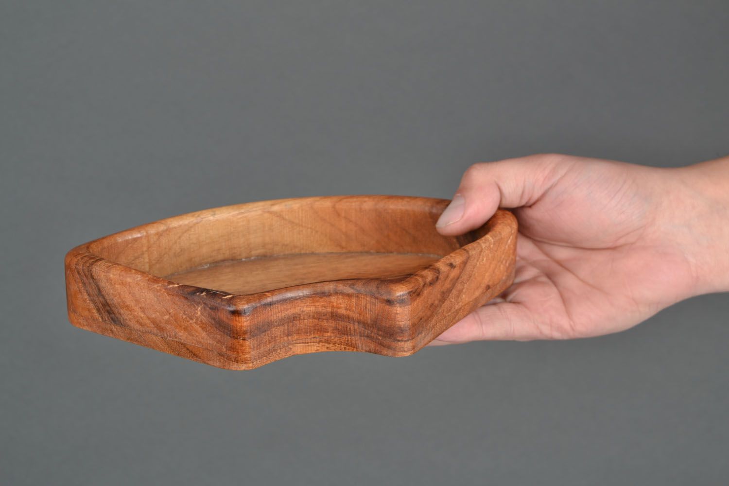 Wooden candy bowl photo 2