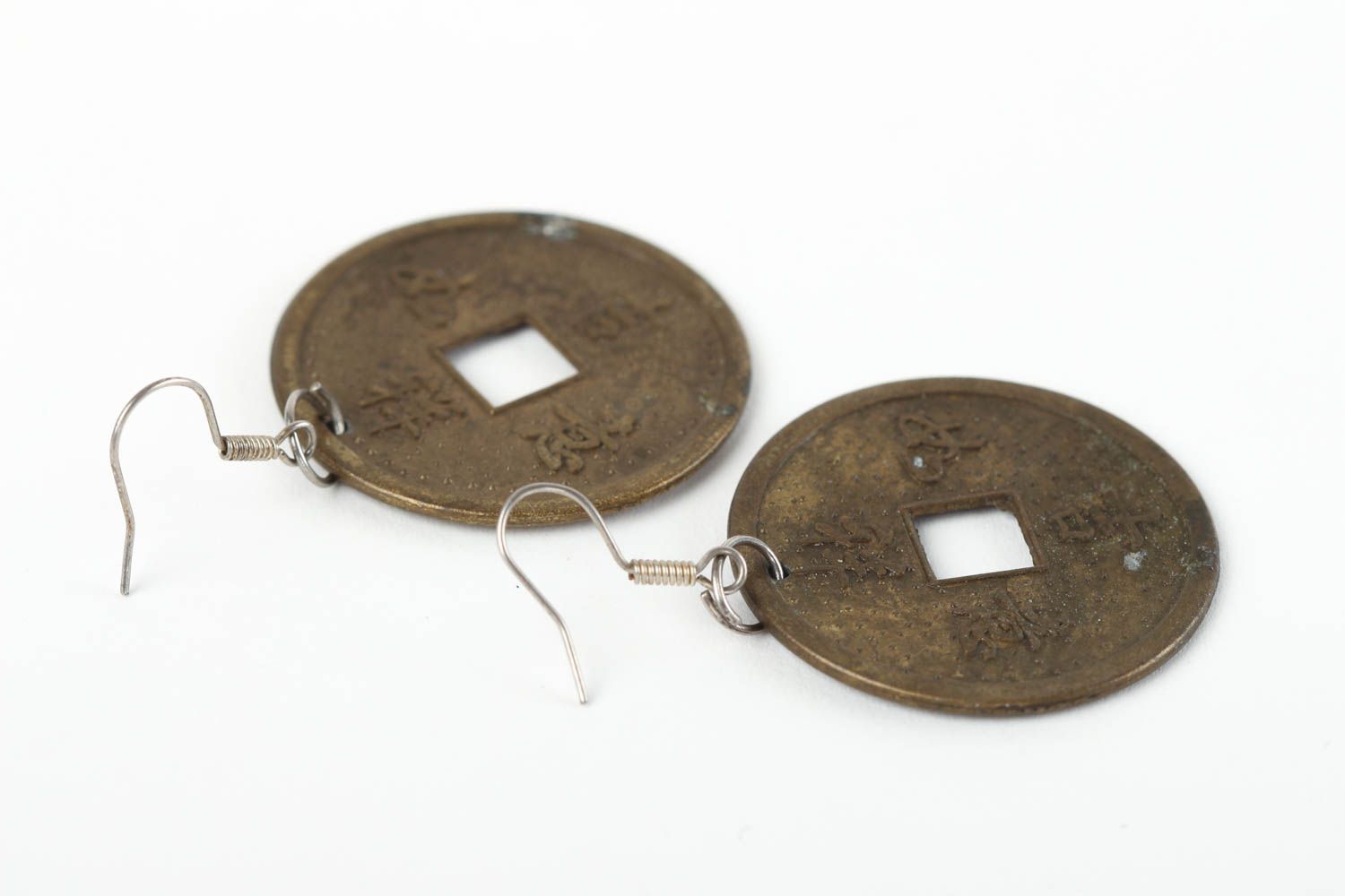 Beautiful handmade metal earrings metal craft accessories for girls gift ideas photo 4