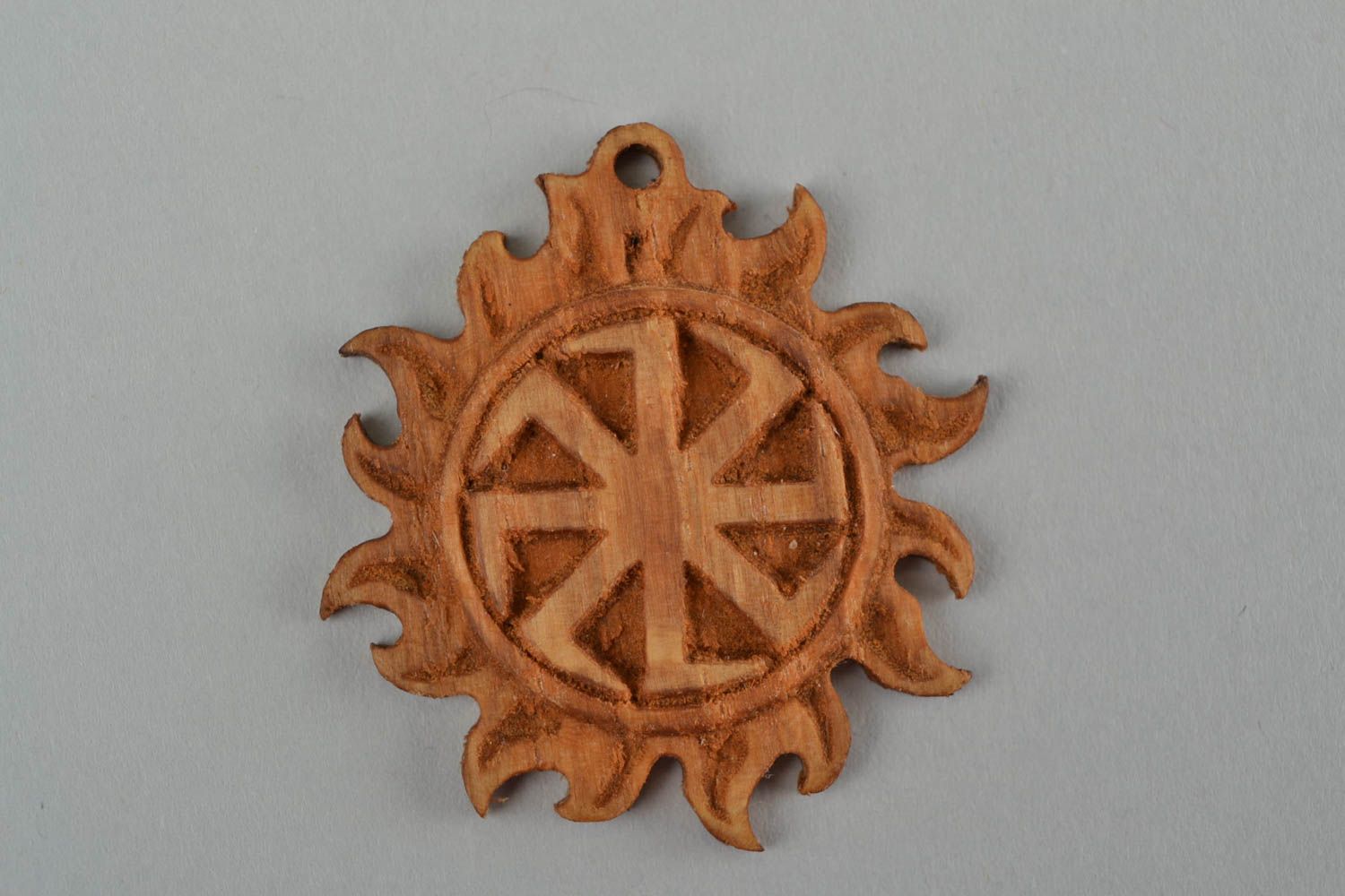 Handmade Slavic protective amulet natural wooden carved pendant Kolovrat photo 3