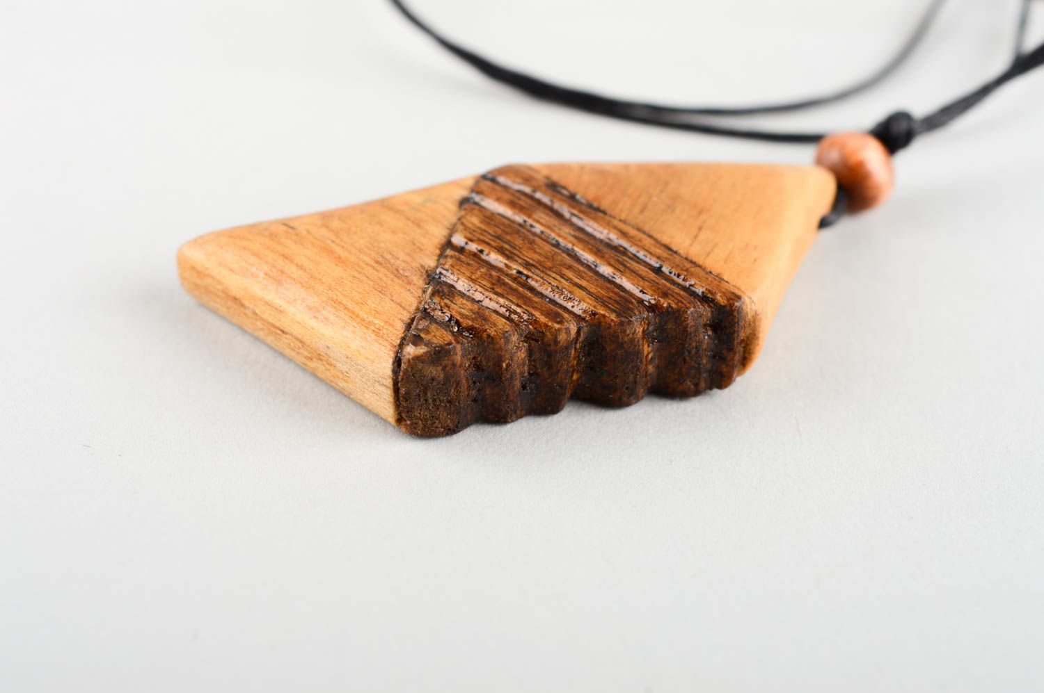 Stylish handmade wooden pendant artisan jewelry designs wood craft gifts for her photo 4