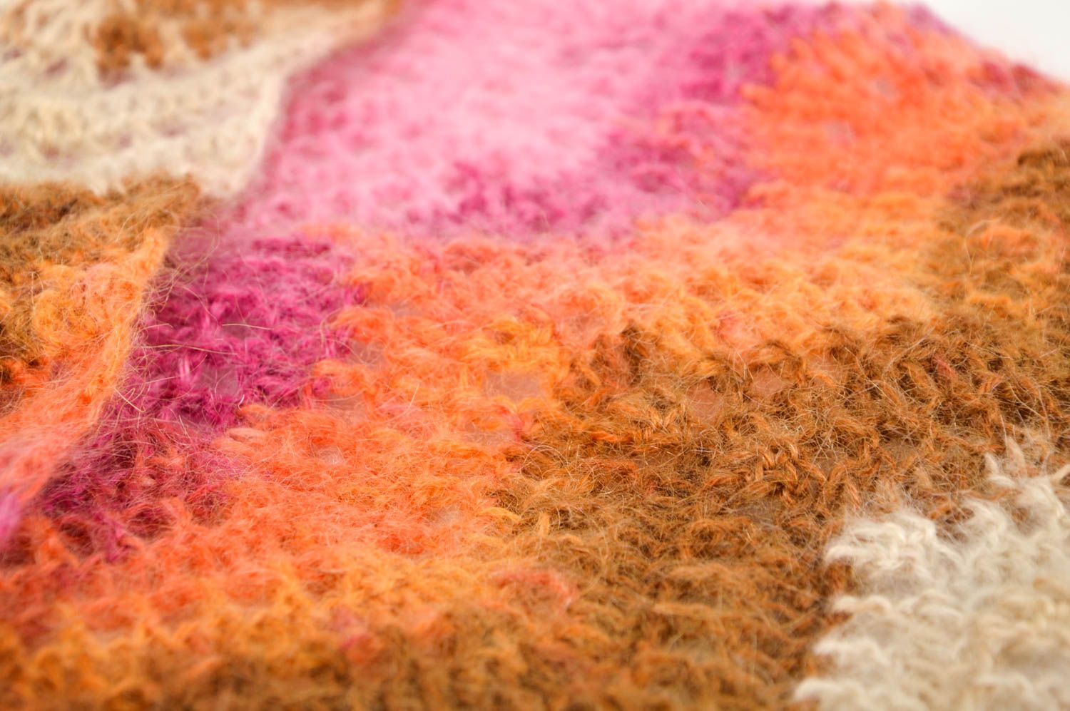 Écharpe laine fait main Accessoire femme original tricoté Cadeau femme photo 4