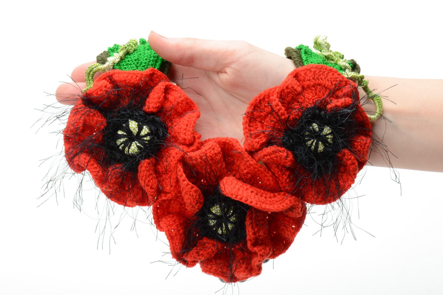 Homemade crochet flower necklace with beads Poppies photo 5