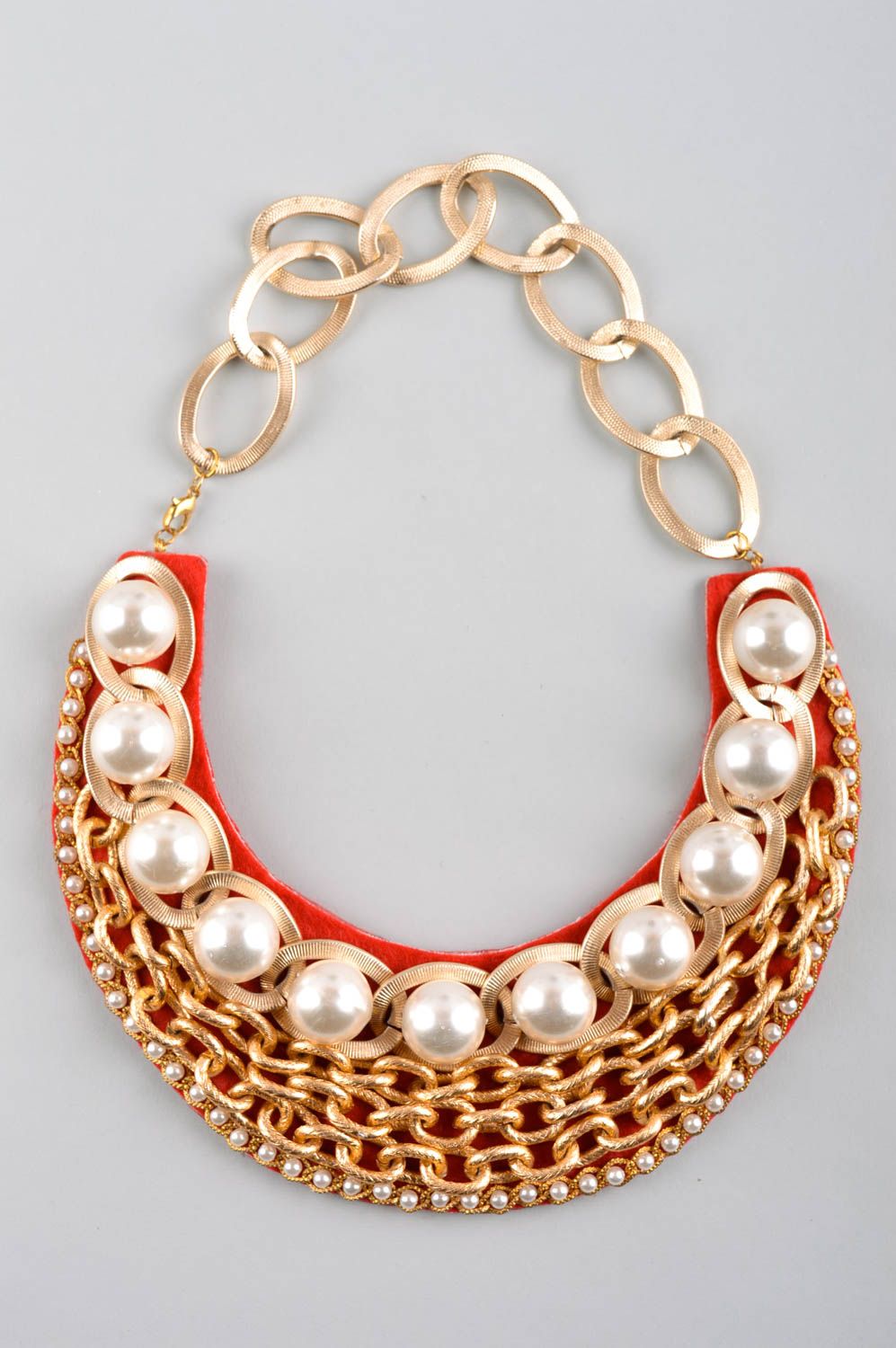 Collier plastron Bijou fait main chaînes fausses perles volumineux Cadeau femme photo 2
