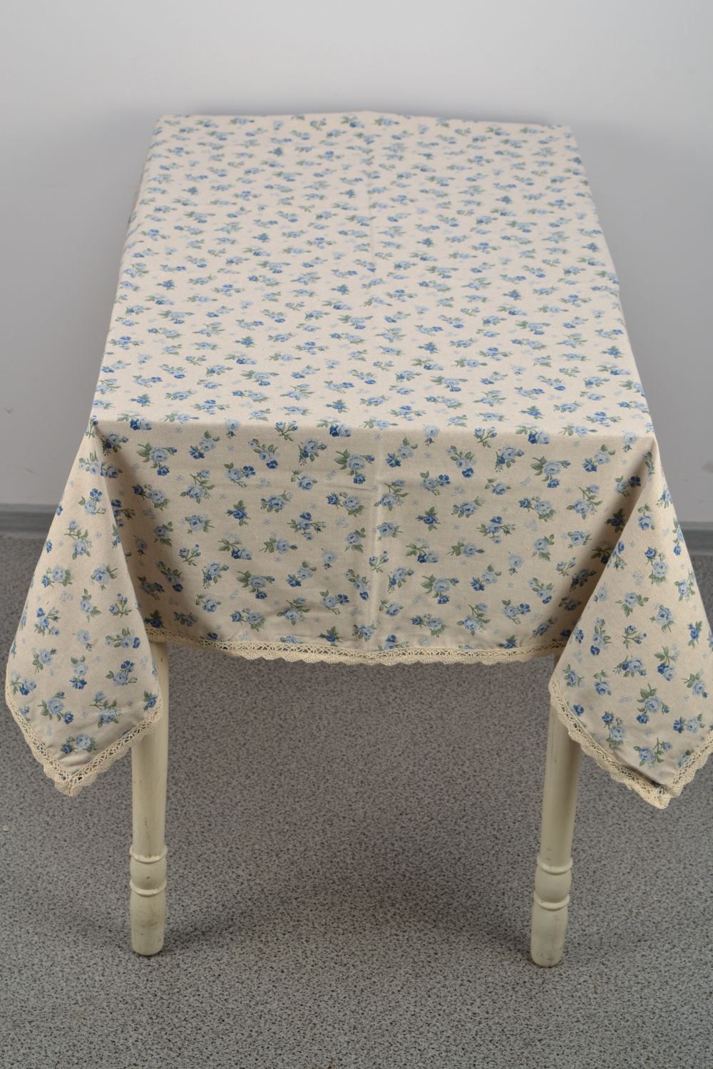 Mantel de mesa rectangular de tela con encaje  foto 2