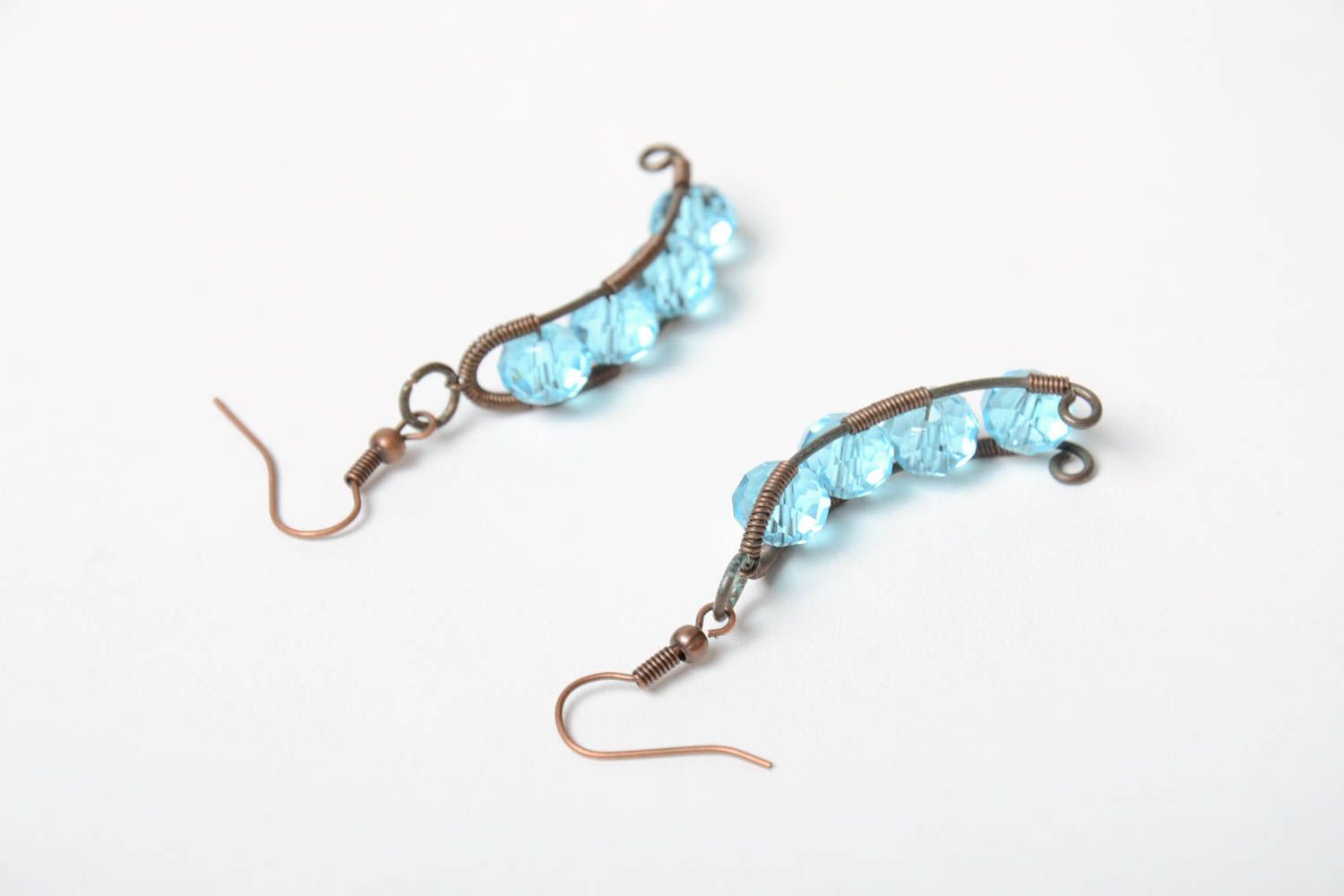 Handmade elegant blue wire wrap copper earrings with quartz women's jewelry photo 4