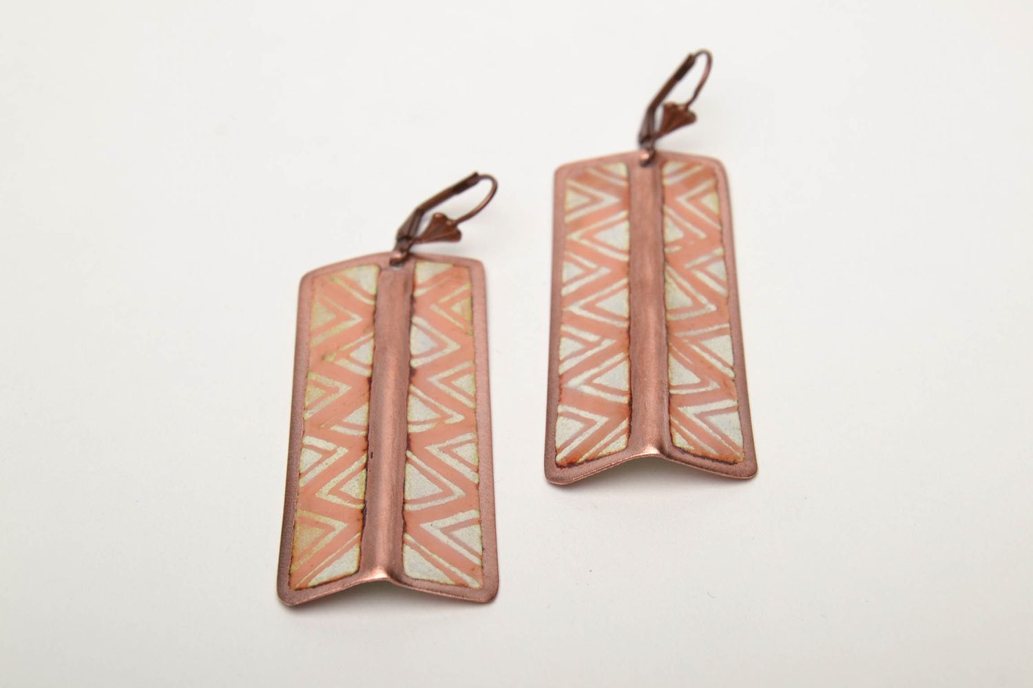 Long handmade copper earrings painted with enamels photo 3