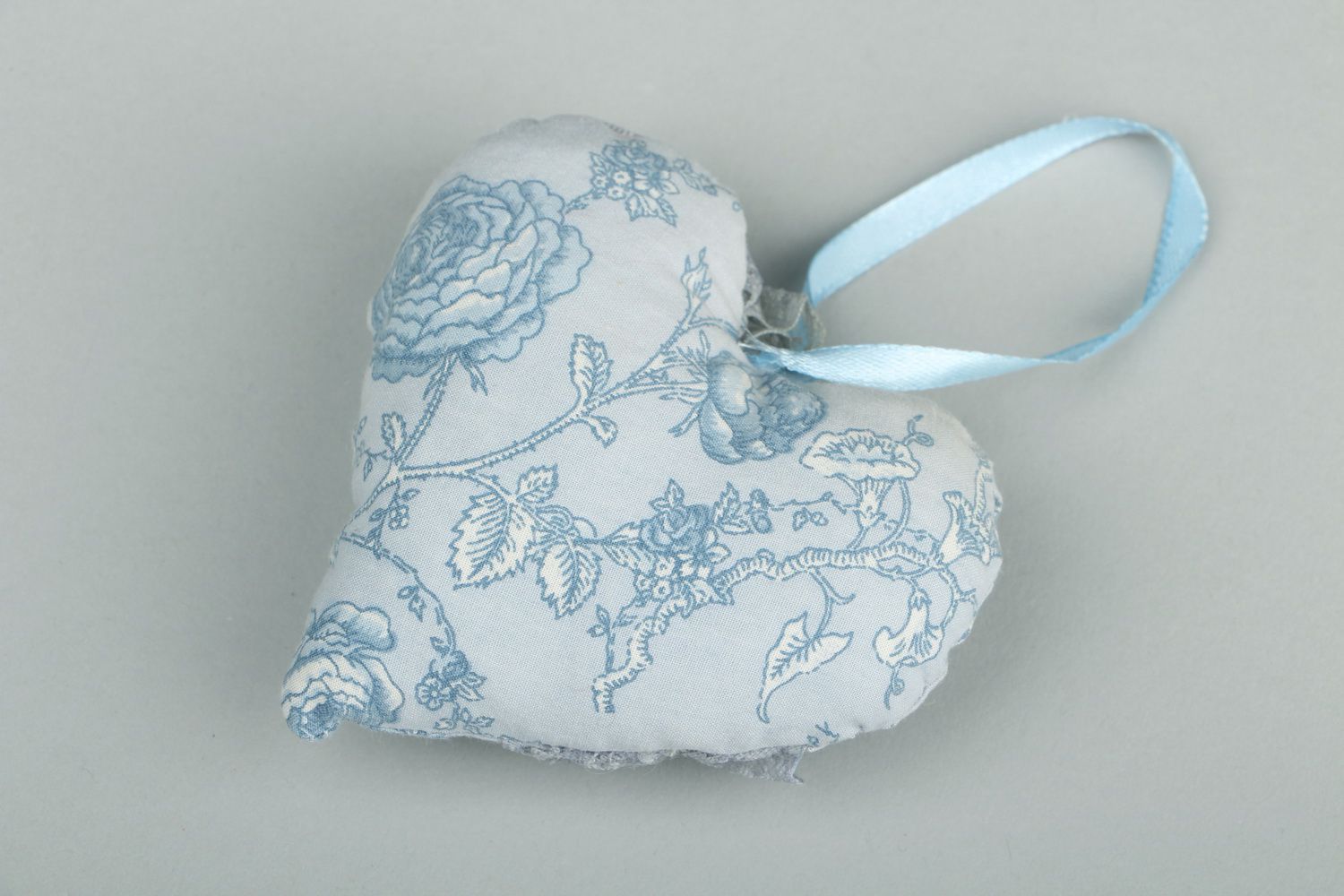 Soft fabric pendant Heart with wings photo 3