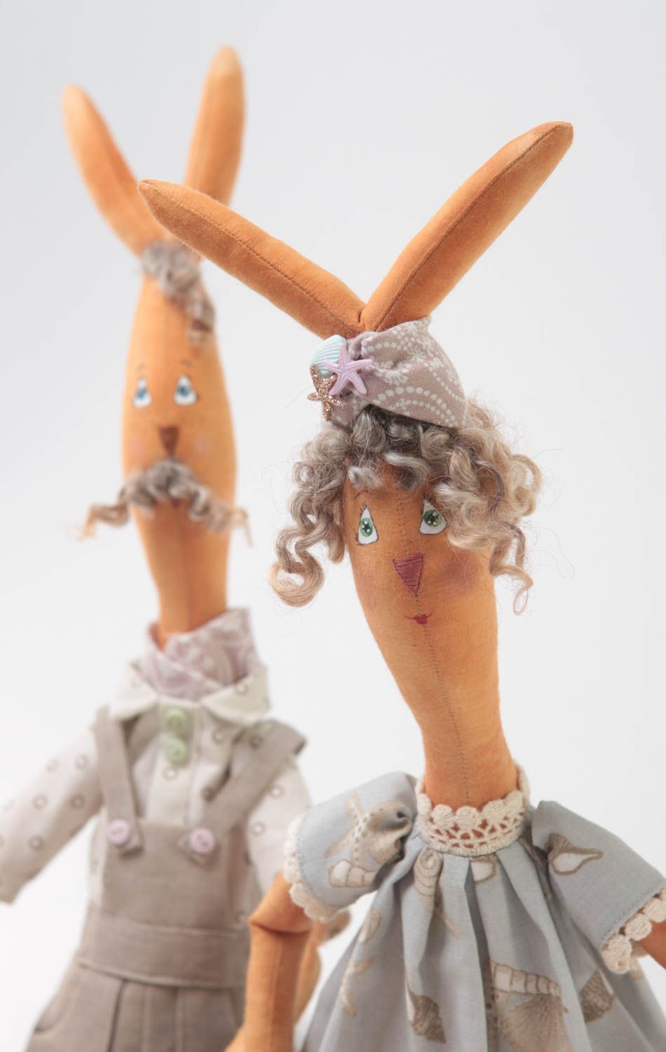 Conejitos de trapo hechos a mano juguetes artesanales decoración de dormitorio foto 3