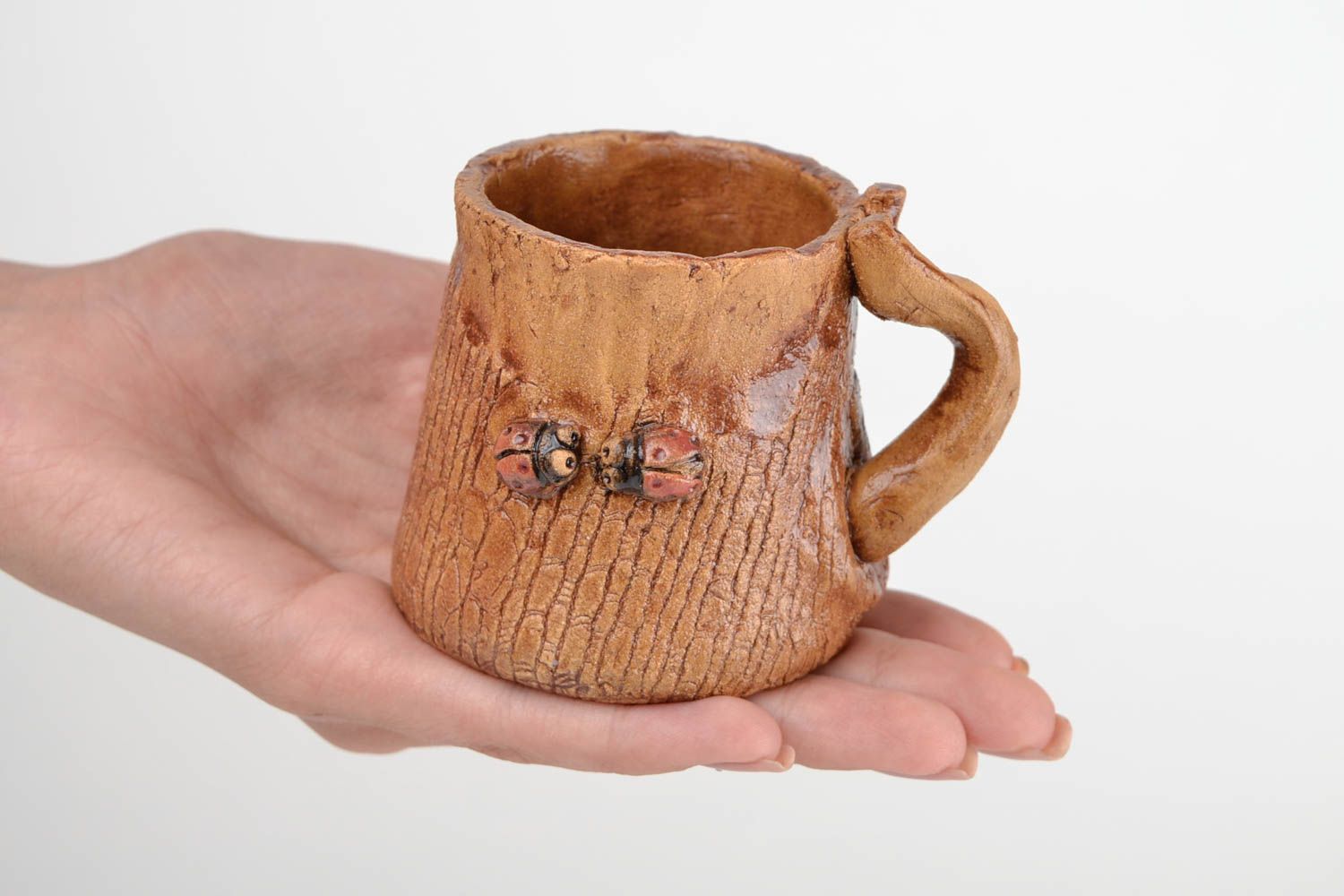 Taza de cafe hecha a mano de arcilla artículo de cerámica menaje de cocina  foto 2