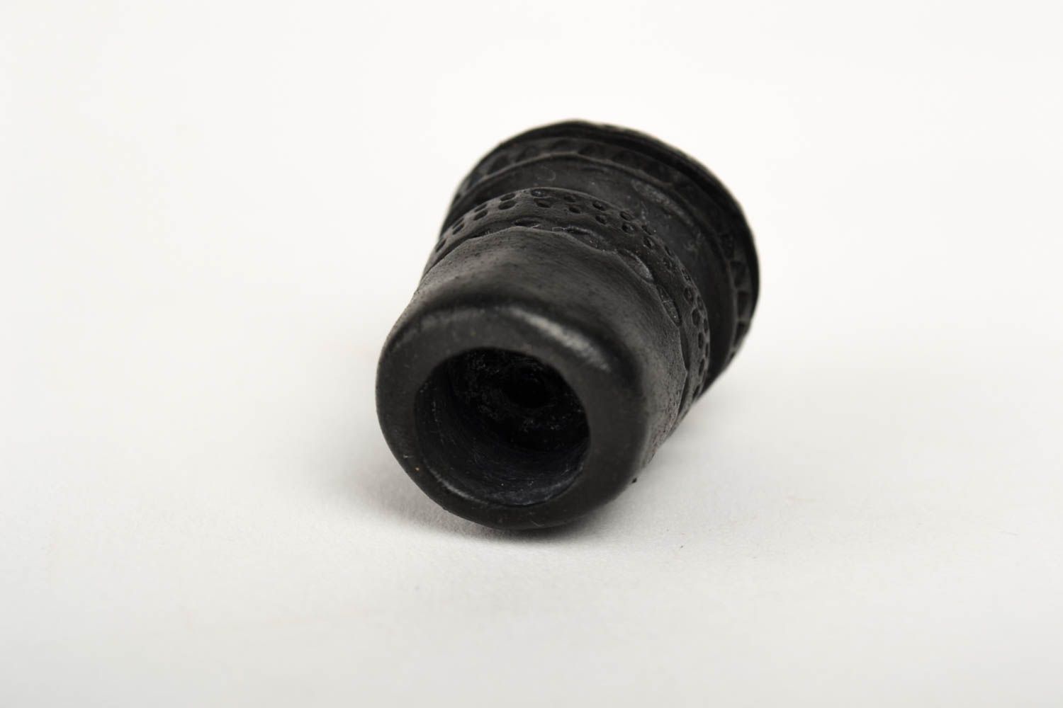 Аксессуар для курения сувенир ручной работы изделие из глины черное авторское фото 4