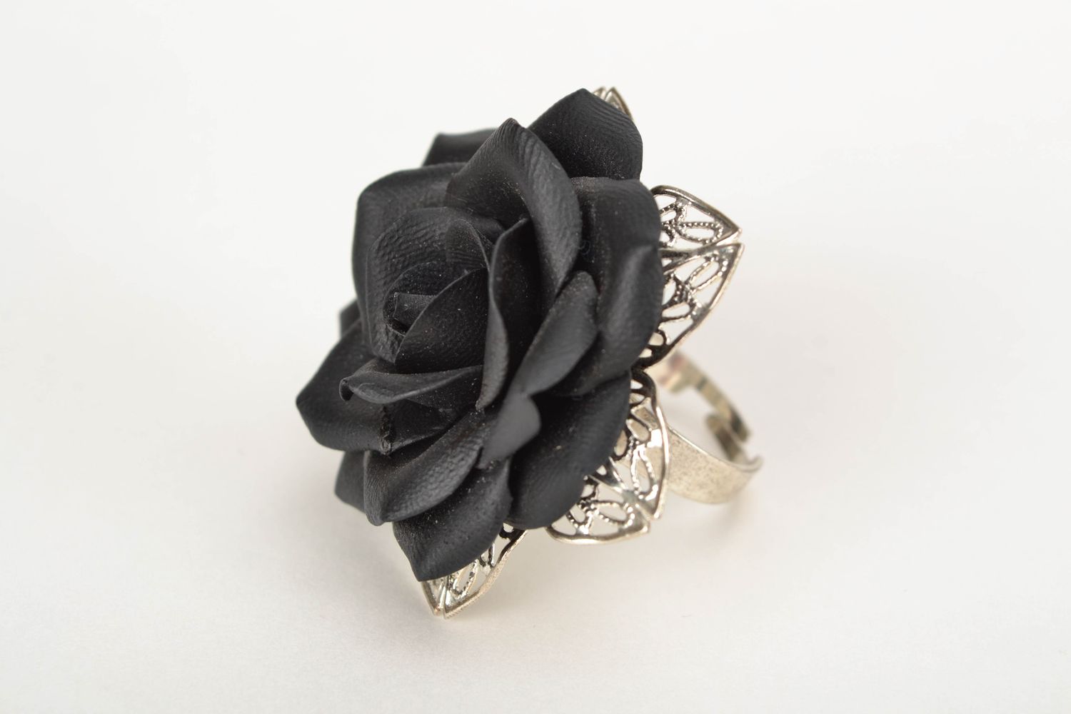 Polymer clay ring with black rose photo 3