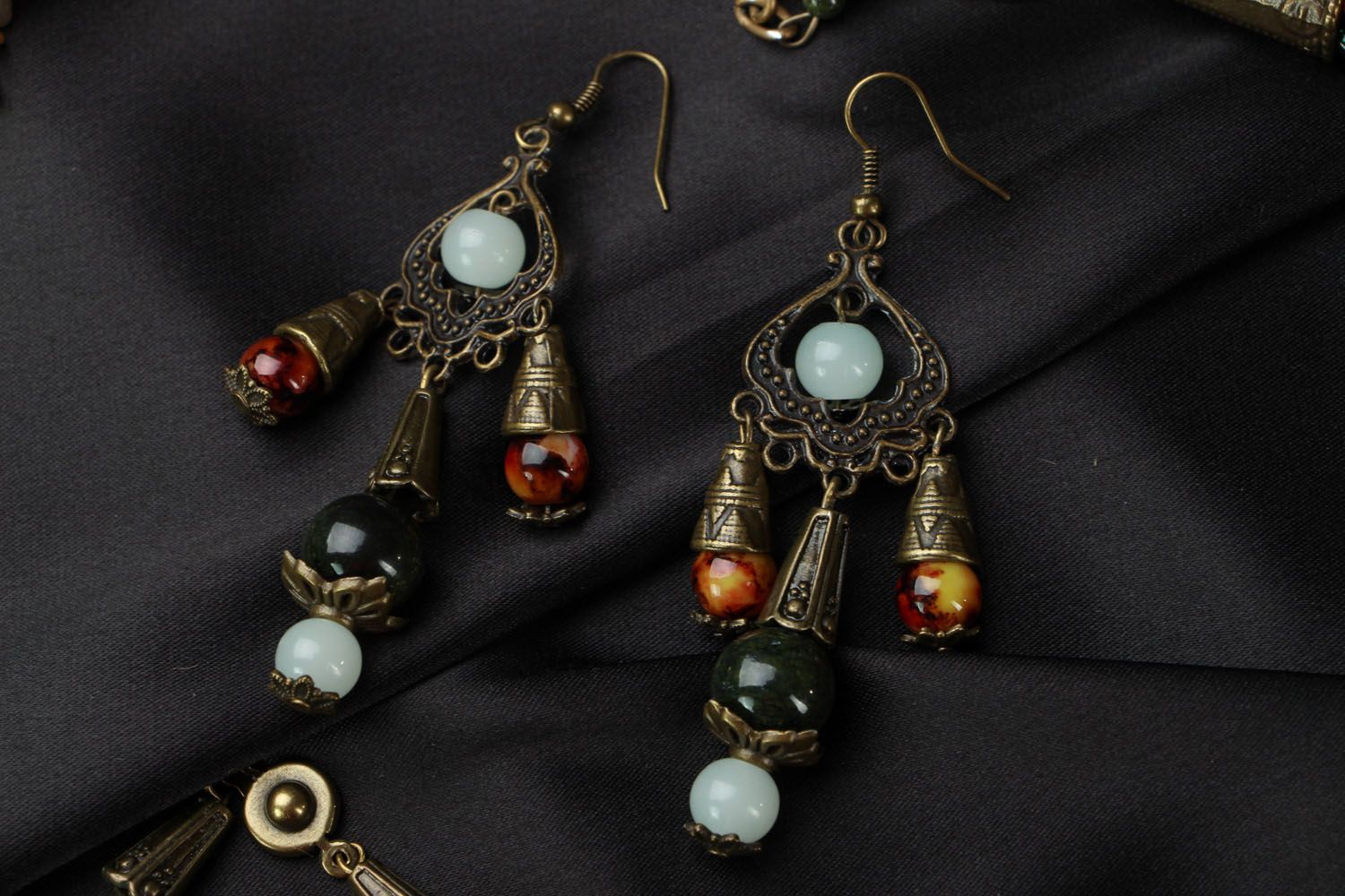 Jewelry set with jasper and nephrite photo 4