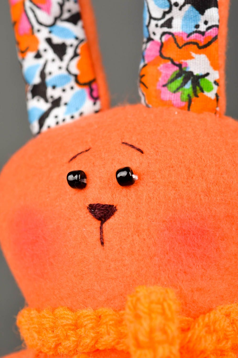 Peluche lapin orange Jouet fait main en tissu polaire Cadeau pour enfant photo 4