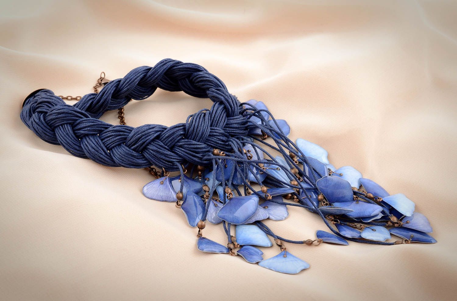 Collar hecho a mano trenza azul regalo original para mujer bisutería de moda foto 5
