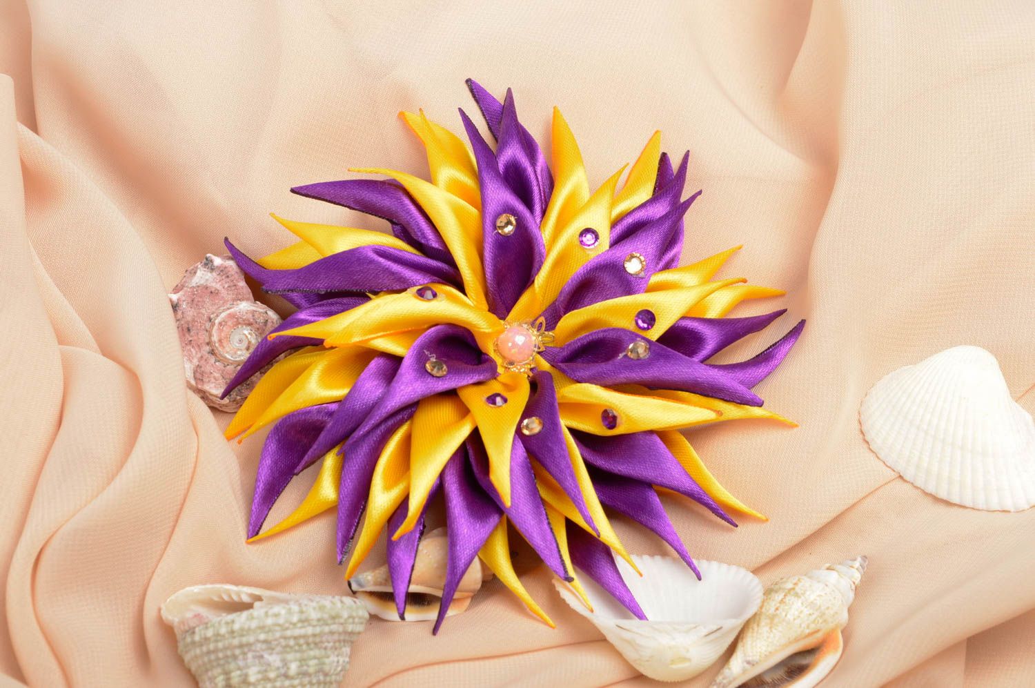 Accessoire für Mädchen Blume Haarspange handgemachter Schmuck violett gelb foto 1