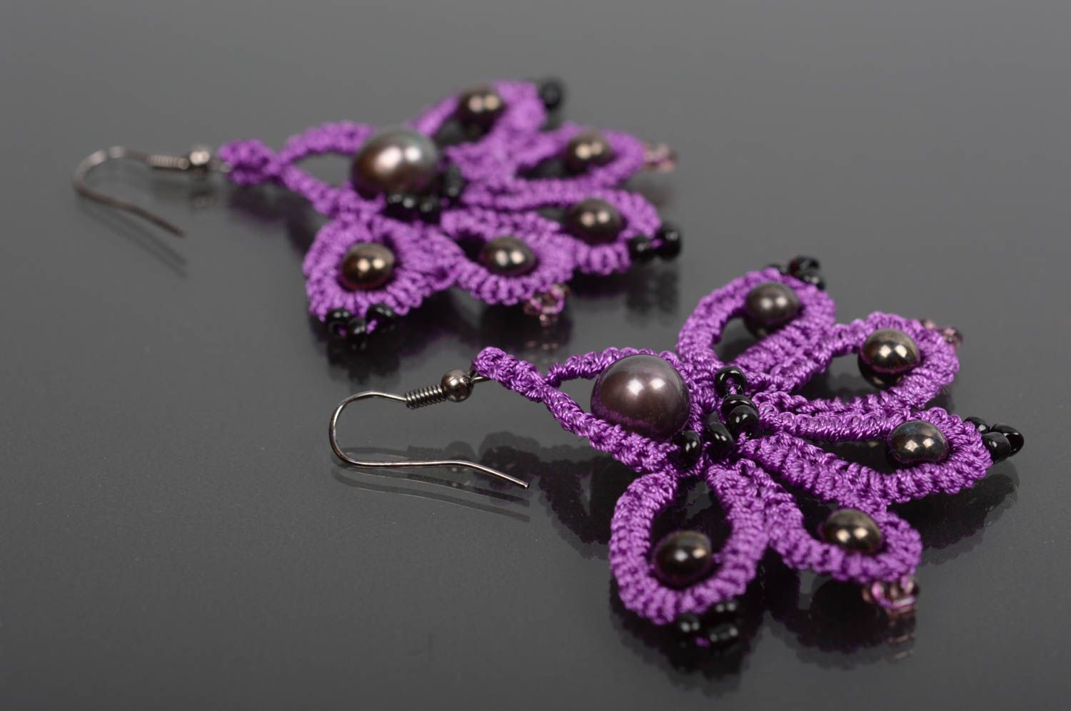 Boucles d'oreilles Collier femme fait main violets Bijoux fantaisie tricotés photo 3