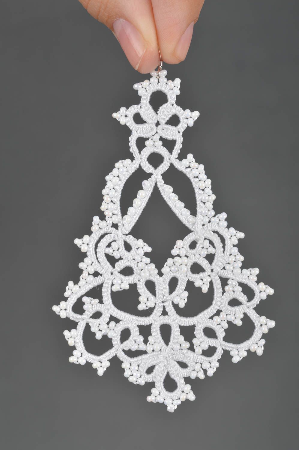 Große zarte Spitzen Occhi Ohrringe in Weiß für elegante Damen handgeschaffen  foto 3