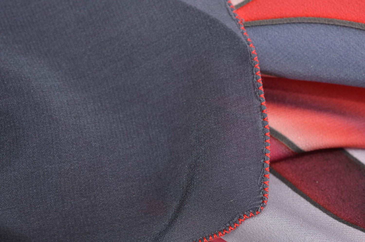 Красный платок ручной работы платок из шелка авторский оригинальный подарок фото 5