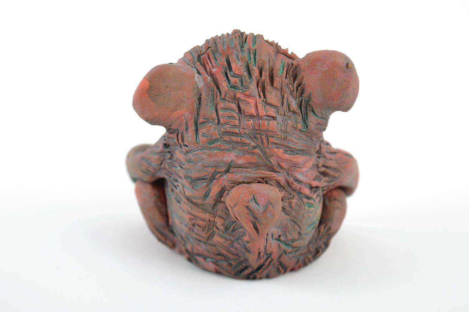 Маленькая фигурка обезьяны из красной глины лепная сувенирная ручной работы фото 5