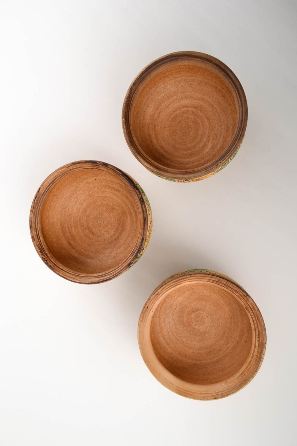 Набор глиняной посуды ручной работы керамические тарелки 3 шт расписные тарелки фото 5
