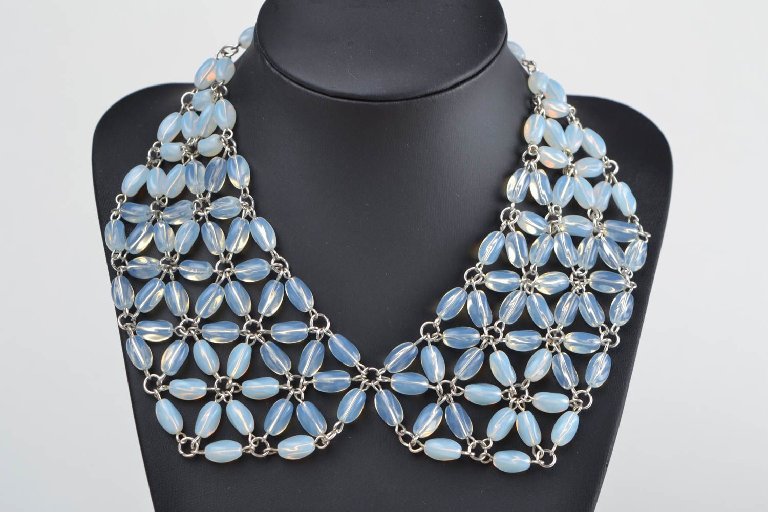 Handmade designer decorative detachable collar woven of glass beads  photo 1